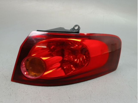 FEU ARRIERE DROIT FIAT CROMA 2005-