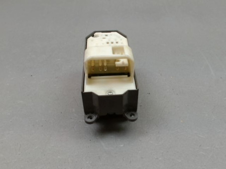 COMMANDE LEVE-GLACE PORTE AVG TOYOTA YARIS II Phase 1 2005-2009