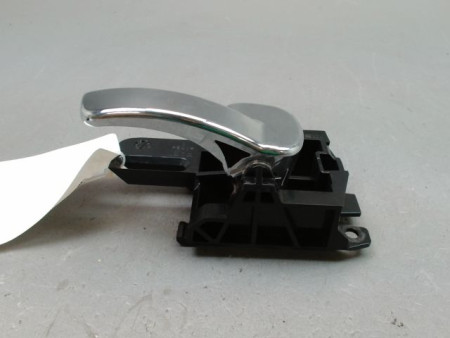 POIGNEE INTERIEURE PORTE AVANT DROIT NISSAN QASHQAI BREAK I Phase 1 2007-2010