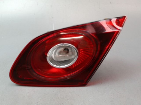 FEU ARRIERE INTERIEUR DROIT VOLKSWAGEN PASSAT 2010-