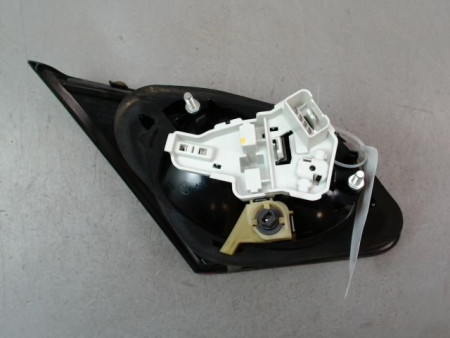 FEU ARRIERE INTERIEUR DROIT VOLKSWAGEN PASSAT 2010-