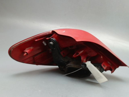 FEU ARRIERE DROIT PEUGEOT 207 2006-2013