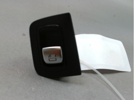 COMMANDE LEVE-GLACE PORTE ARD MERCEDES CLASSE C 2007-
