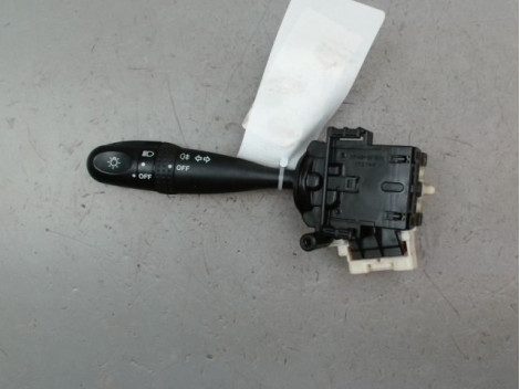 COMMANDE ECLAIRAGE SUZUKI SWIFT III 2005-2011