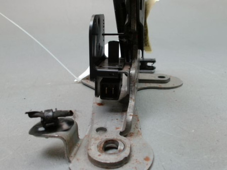 LEVIER FREIN A MAIN PEUGEOT 208 Phase 1 2012-...