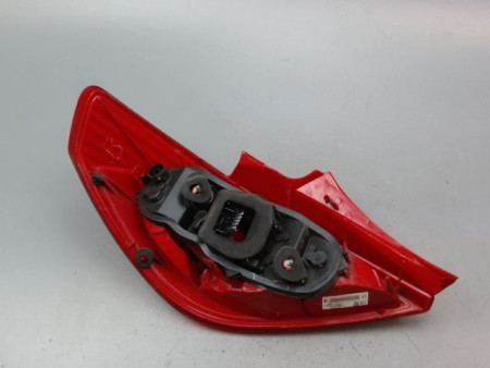 FEU ARRIERE DROIT OPEL CORSA IV Phase 2 (D) 2011-2015