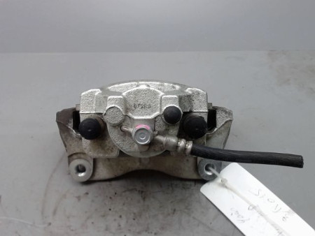 ETRIER DE FREIN AVANT DROIT TOYOTA YARIS 2005-