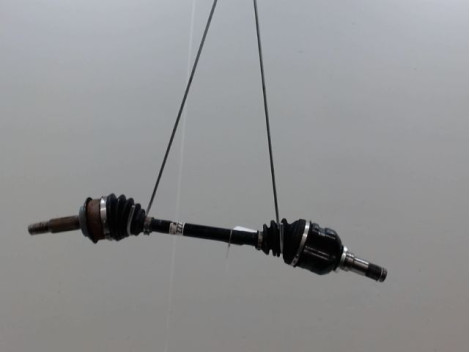 TRANSMISSION AVANT GAUCHE TOYOTA YARIS 2005- 1.5 Hybrid 