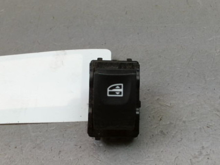 COMMANDE LEVE-GLACE PORTE AVD RENAULT SCENIC MONOSP. III Phase 1 2009-2011