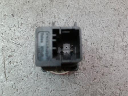 BOUTON DE WARNING PEUGEOT PARTNER BREAK I Phase 2 2002-2008
