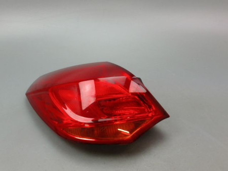 FEU ARRIERE GAUCHE  OPEL ASTRA IV Phase 1 (J) 2010-2012