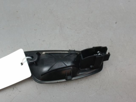 POIGNEE INTERIEURE PORTE ARRIERE GAUCHE BMW SERIE 1 I Phase 1 (E87) 2004-2006