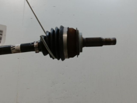 TRANSMISSION AVANT DROIT TOYOTA YARIS II 2010- 1.5 Hybrid 