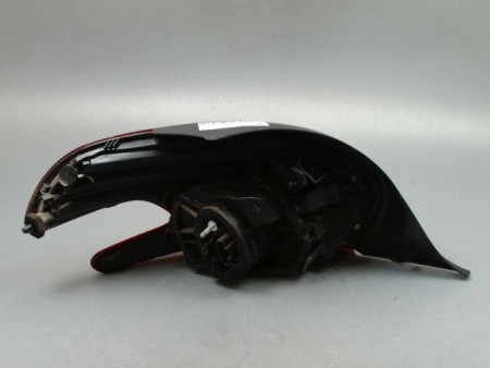 FEU ARRIERE DROIT PEUGEOT 208 Phase 1 2012-...