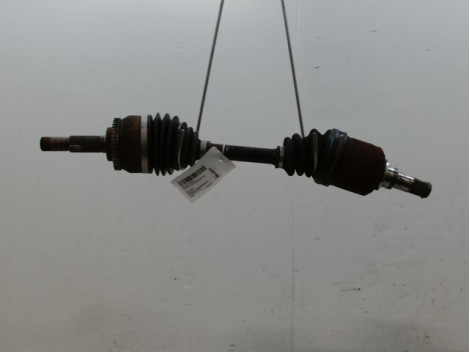 TRANSMISSION AVANT GAUCHE NISSAN ALMERA TINO MONOSP. Phase 1 2000-2003 2.2 dCi