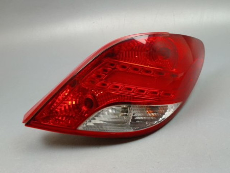 FEU ARRIERE DROIT PEUGEOT 207 2006-2013