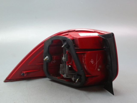 FEU ARRIERE DROIT VOLKSWAGEN GOLF V SW 2007-