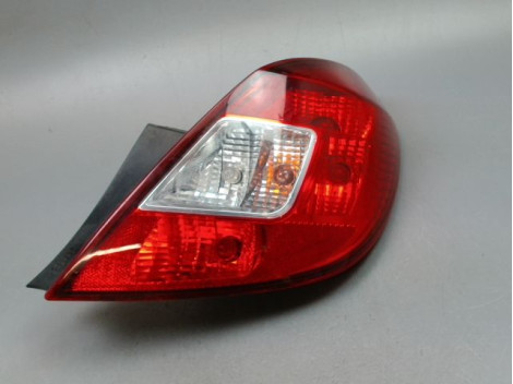 FEU ARRIERE DROIT OPEL CORSA IV Phase 2 (D) 2011-2015