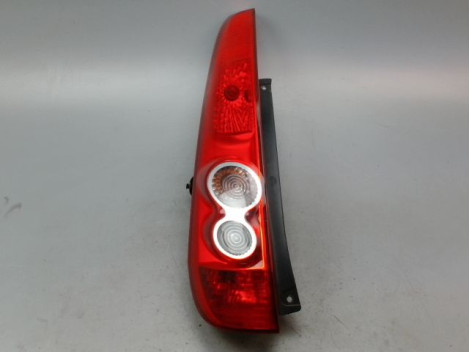 FEU ARRIERE GAUCHE  FORD FIESTA V Phase 2 2005-2008