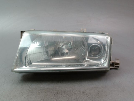 PHARE GAUCHE SKODA OCTAVIA COMBI 2000-
