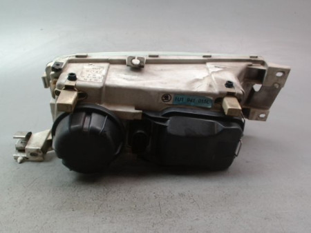 PHARE GAUCHE SKODA OCTAVIA COMBI 2000-