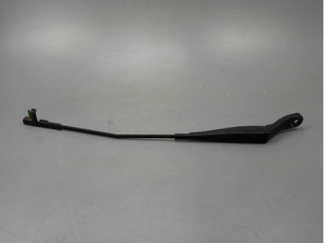 BRAS ESSUIE-GLACE AVANT GAUCHE PEUGEOT 207