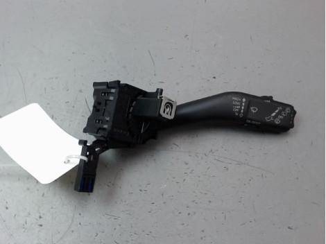 COMMANDE ESSUIE GLACE VOLKSWAGEN GOLF V PLUS 2005-