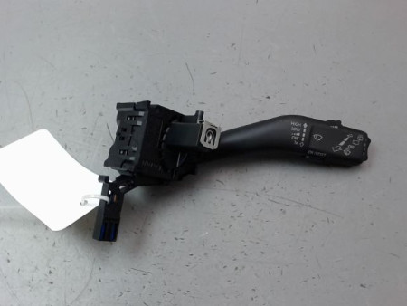 COMMANDE ESSUIE GLACE VOLKSWAGEN GOLF V PLUS 2005-