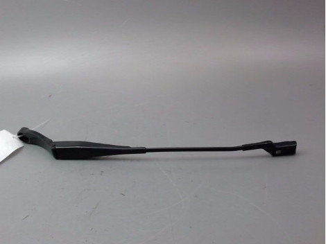 BRAS ESSUIE-GLACE AVANT GAUCHE PEUGEOT 308 SW 2008-