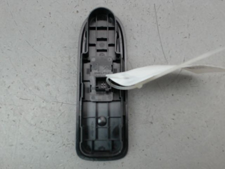 COMMANDE LEVE-GLACE PORTE AVD PEUGEOT 308 I Phase 1 2007-2011