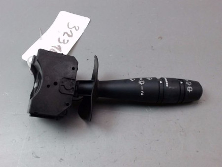 COMMANDE ESSUIE GLACE RENAULT CLIO II Phase 2 2001-2006