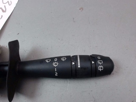 COMMANDE ESSUIE GLACE RENAULT CLIO II Phase 2 2001-2006