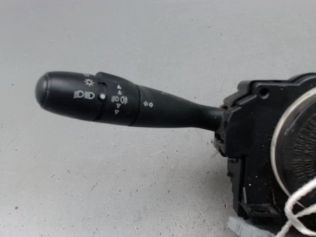 BLOC COMMODOS PEUGEOT 206 + 2009-2013