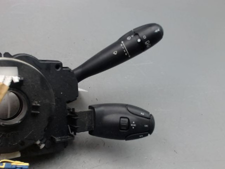 BLOC COMMODOS PEUGEOT 206 + 2009-2013