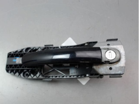 POIGNEE EXTERIEURE PORTE AVANT GAUCHE VOLKSWAGEN TIGUAN