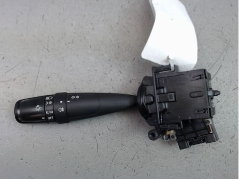 COMMANDE ECLAIRAGE SUZUKI SWIFT III 2005-2011