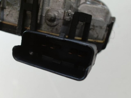 MOTEUR ESSUIE-GLACE AVANT PEUGEOT 2008 Phase 1 2013-...