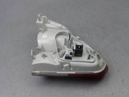 FEU ARRIERE INTERIEUR DROIT PEUGEOT 2008 Phase 1 2013-...