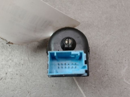 COMMANDE RETROVISSEUR EXTERIEUR ELECTRIQUE PEUGEOT 1007 2005-2010