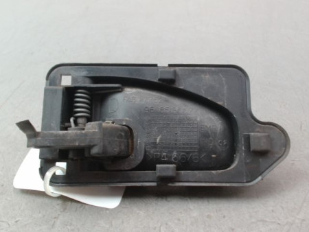 POIGNEE INTERIEURE PORTE AVANT DROIT CITROEN SAXO Phase 2 1999-2004
