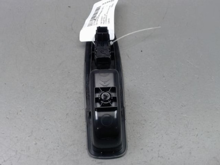 COMMANDE LEVE-GLACE PORTE ARD CITROEN C4 II Phase 2 (B71) 2014-...