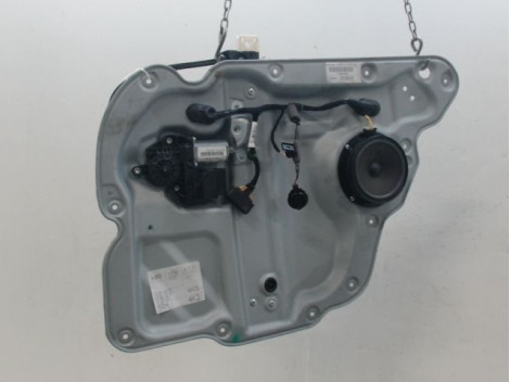 MECANISME+MOTEUR LEVE-GLACE ARRIERE DROIT VOLKSWAGEN TOURAN 09-