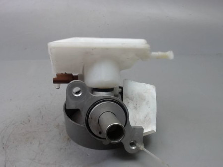 MAITRE CYLINDRE OPEL CORSA 2010-