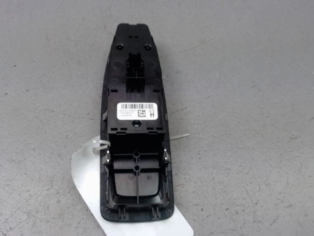 COMMANDE LEVE-GLACE PORTE AVG BMW SERIE 1