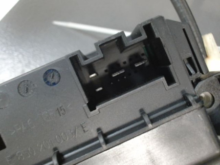 MECANISME+MOTEUR LEVE-GLACE ARRIERE DROIT VOLKSWAGEN POLO V Phase 1 (6R) 2009-...