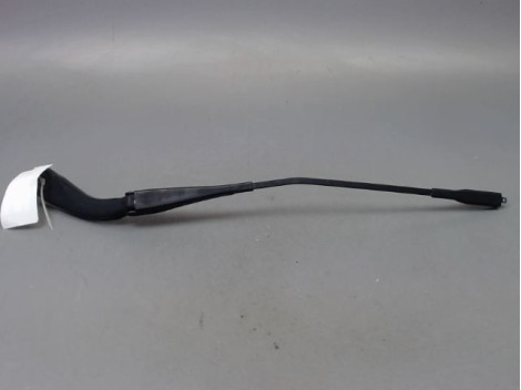 BRAS ESSUIE-GLACE AVANT DROIT BMW SERIE 1