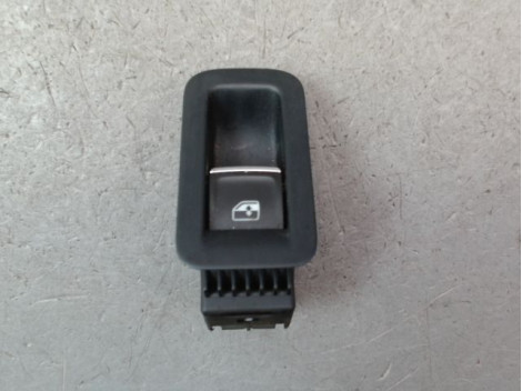 COMMANDE LEVE-GLACE PORTE ARD VOLKSWAGEN GOLF