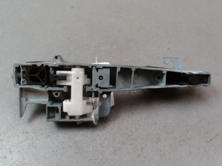 POIGNEE EXTERIEURE PORTE AVANT DROIT PEUGEOT 407 BERL. Phase 1 2004-2008