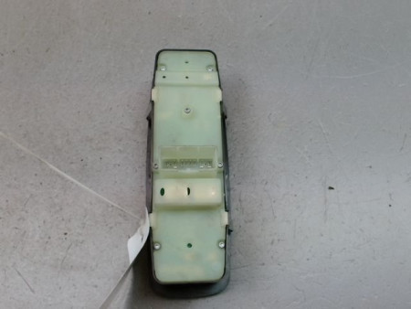 COMMANDE LEVE-GLACE PORTE AVG JEEP G.CHEROKE