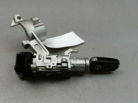 ANTIVOL DE DIRECTION OPEL CORSA 2010-